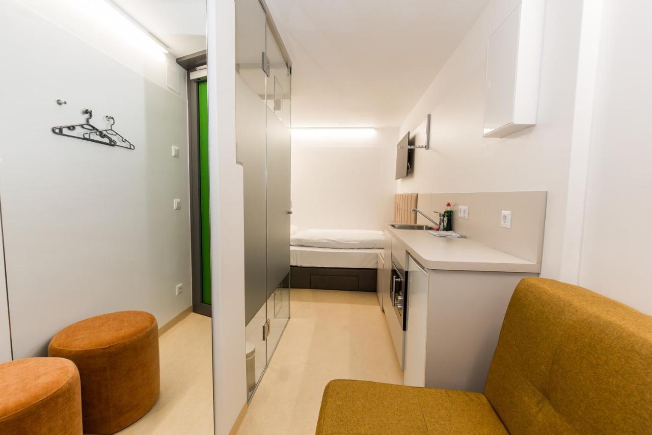Smart Nano Living - Wien Hauptbahnhof - Self Check-In Exterior foto